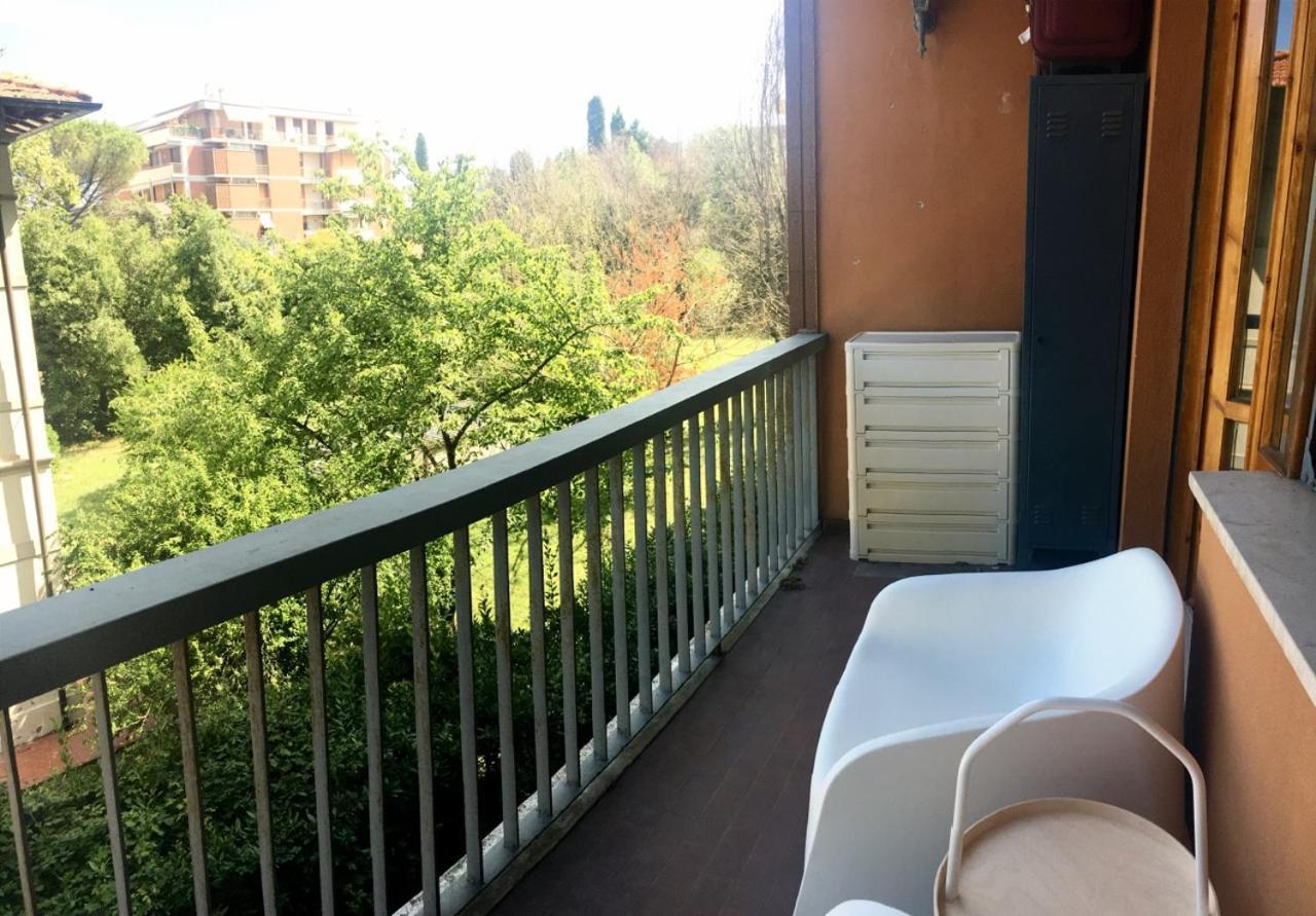 Rainbow Rooms Pisa Bagian luar foto