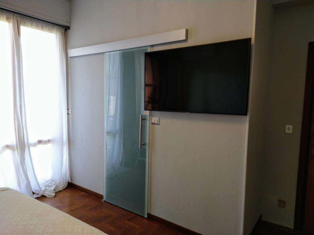 Rainbow Rooms Pisa Bagian luar foto